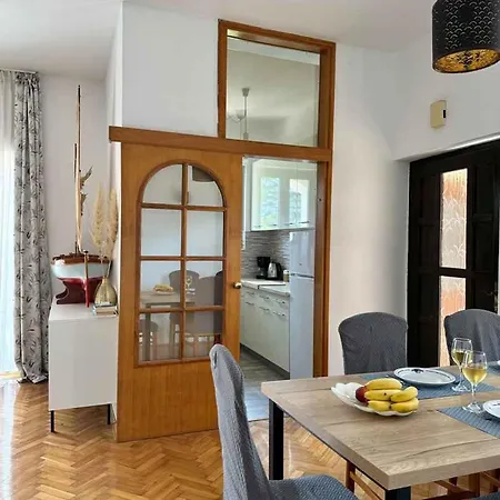 Apartmán With Pool In Krk-insel Krk 53247 Krk Town